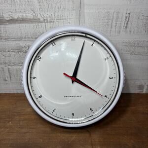Retro Style White Round Wall Clock